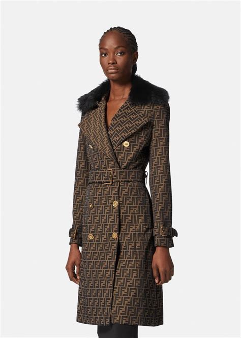 versace donna 1980 cappotto verde a quadri|Trench, giacche e giacche di pelle da donna .